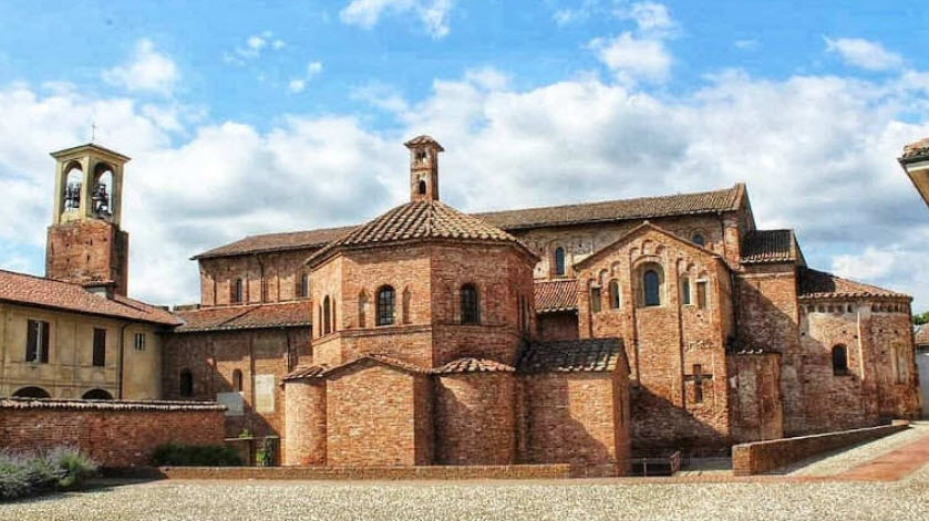 Castello Crivelli, Italy
